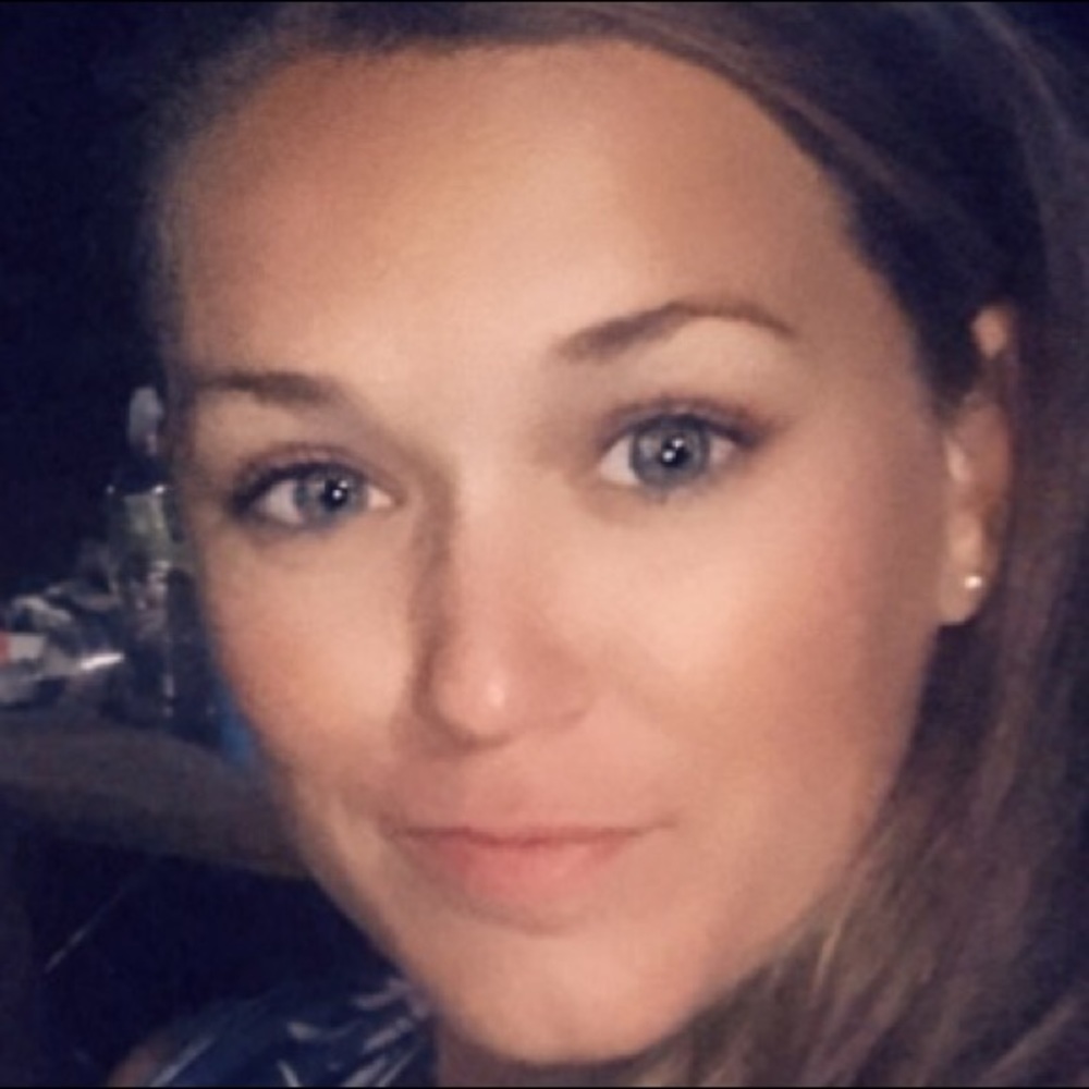 Meet your Posher, Lacie